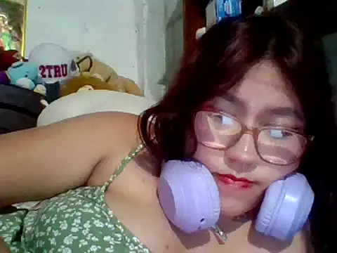 dafne19  online show from 12, 1, 2025