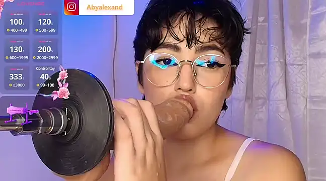 Snapshot of baby_alexx chatting on 4, 12, 2024 baby alexx online show from 4, 12, 2024