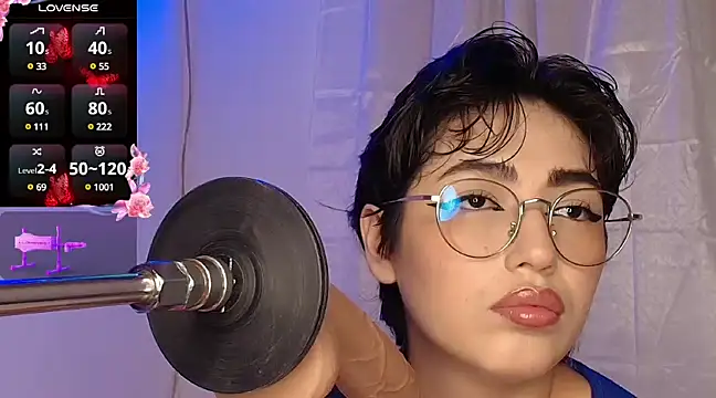 Snapshot of baby_alexx chatting on 6, 12, 2024 baby alexx online show from 6, 12, 2024