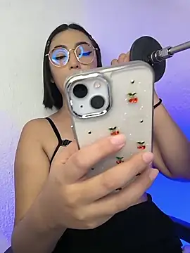 Snapshot of baby_alexx chatting on 29, 11, 2025 baby alexx online show from 29, 11, 2025