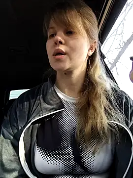 Snapshot of astiSWEET chatting on 14, 11, 2025 astiSWEET online show from 14, 11, 2025