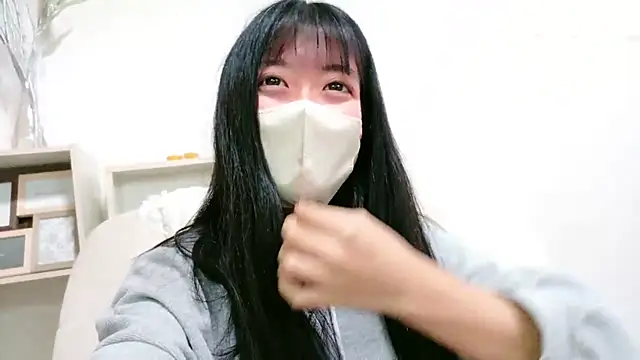 yukinA xoxo online show from 8, 12, 2024