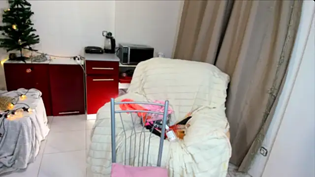 Nyymph online show from 14, 12, 2024