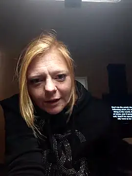 I am HER318 online show from 30, 10, 2025