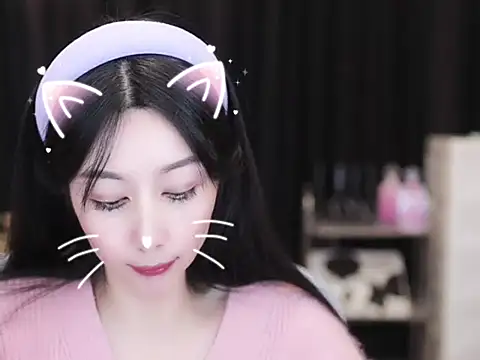 Nuyoah-77 online show from 23, 11, 2025