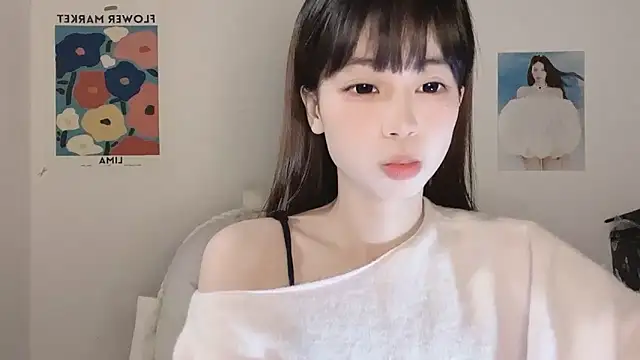 Snapshot of -Hottie chatting on 29, 11, 2025 -Hottie online show from 29, 11, 2025