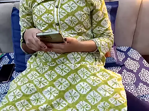 GoldnessAishu online show from 6, 12, 2024