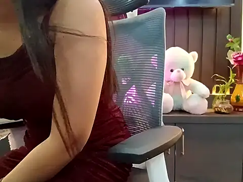 GoldnessAishu online show from 20, 3, 2025