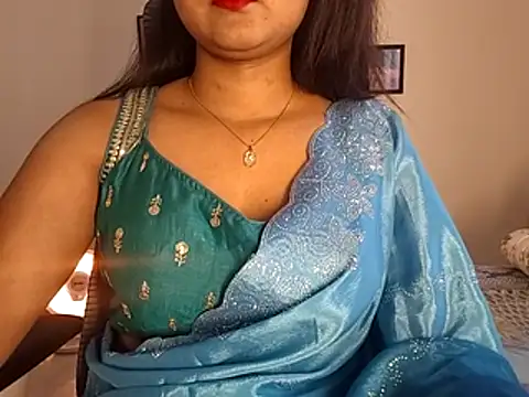 Snapshot of GoldnessAishu chatting on 8, 1, 2026 GoldnessAishu online show from 8, 1, 2026