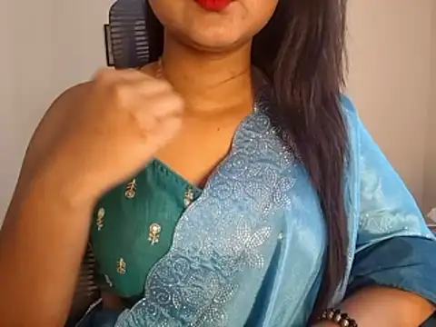 Snapshot of GoldnessAishu chatting on 10, 1, 2026 GoldnessAishu online show from 10, 1, 2026