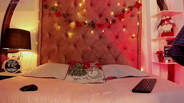 LadyAvalon online show from 20, 12, 2024