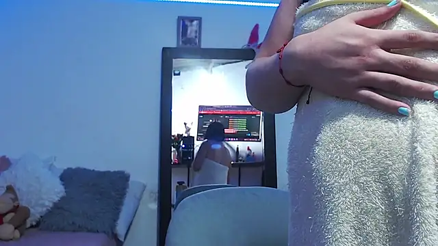 Snapshot of julianasweet69 chatting on 6, 2, 2025 julianasweet69 online show from 6, 2, 2025