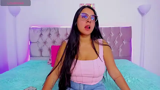 Alice Summer1 online show from 13, 3, 2026