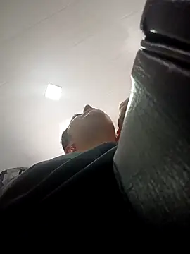 Lesly 10- online show from 26, 11, 2025