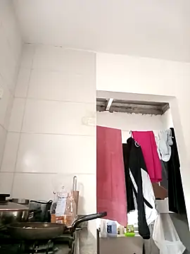 Andrew wolf7 online show from 4, 10, 2025