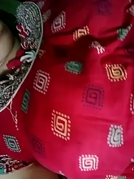 Snapshot of Lustyful_Couple chatting on 8, 9, 2025 Lustyful Couple online show from 8, 9, 2025