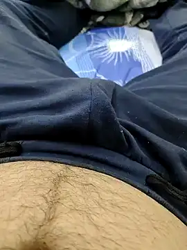 Snapshot of AndrewG_8551 chatting on 10, 12, 2024 AndrewG 8551 online show from 10, 12, 2024