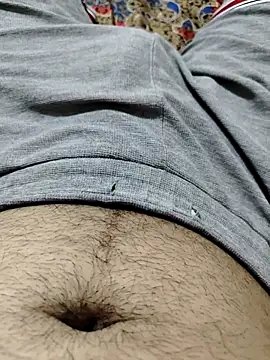 Snapshot of AndrewG_8551 chatting on 13, 4, 2026 AndrewG 8551 online show from 13, 4, 2026