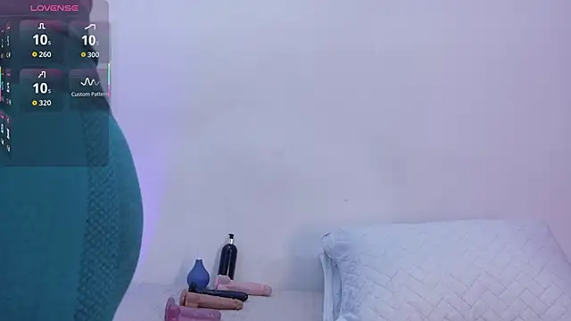 petitelittleebony online show from 9, 11, 2025