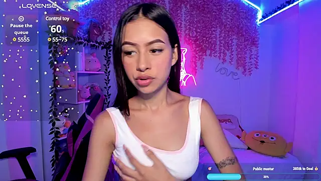 cat kitty18  online show from 8, 1, 2025