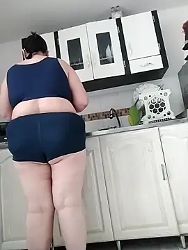 Snapshot of Madisonpalacio chatting on 6, 11, 2025 Madisonpalacio online show from 6, 11, 2025