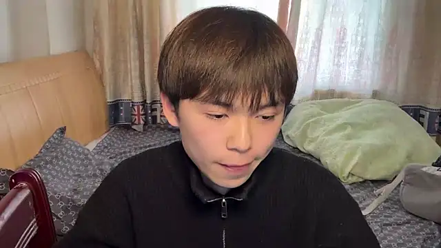 xiaottt1918 online show from 6, 1, 2025