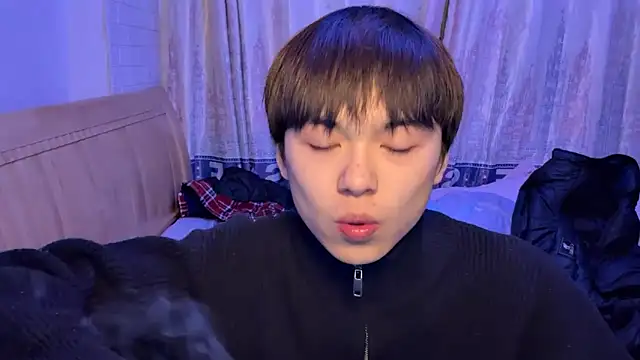 xiaottt1918 online show from 15, 1, 2025