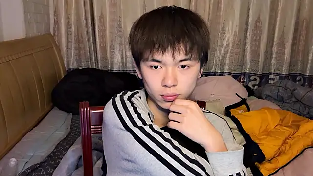 xiaottt1918 online show from 21, 1, 2025