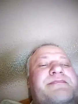 nudistu021 online show from 3, 2, 2026