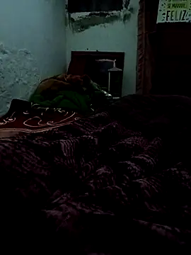 hector190690 online show from 4, 2, 2026