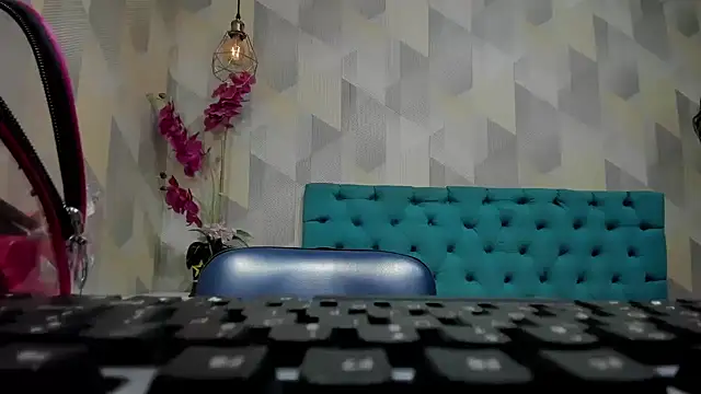 AnnieSoul online show from 10, 11, 2025