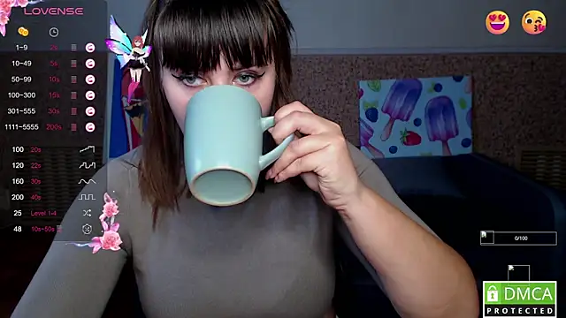 Snapshot of Amali_Ivanna_smit chatting on 3, 11, 2025 Amali Ivanna smit online show from 3, 11, 2025