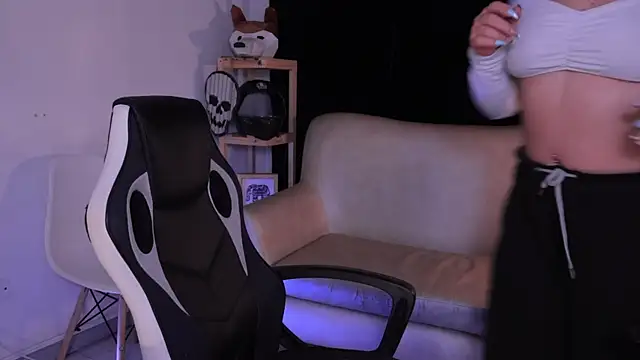 ashleyvalirya online show from 29, 10, 2025