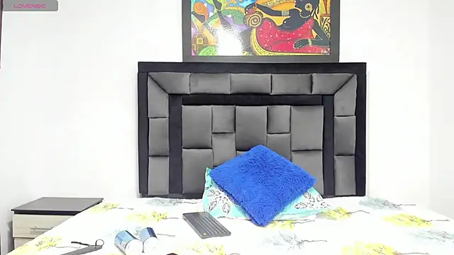 tatiana valencia online show from 21, 1, 2025