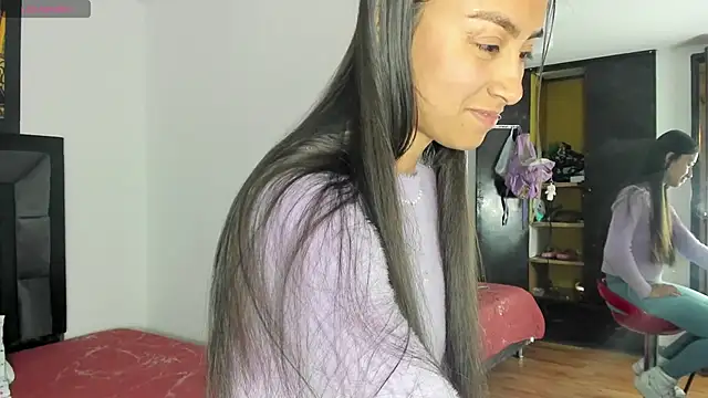 tatiana valencia online show from 27, 1, 2025