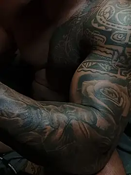 moody1996- online show from 28, 10, 2025