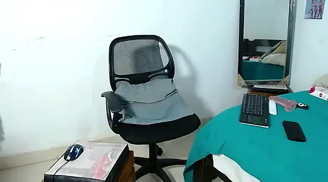 Snapshot of cristofer_988 chatting on 22, 2, 2025 cristofer 988 online show from 22, 2, 2025