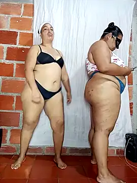 Lucky-hot-girls online show from 6, 1, 2025