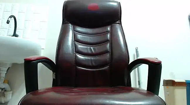 Snapshot of hardbigcock16 chatting on 11, 12, 2024 hardbigcock16 online show from 11, 12, 2024