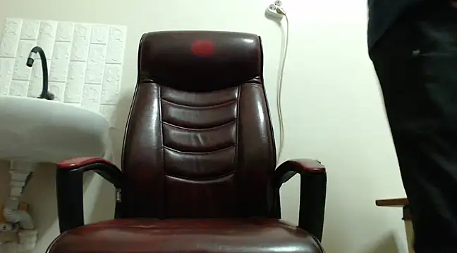 Snapshot of hardbigcock16 chatting on 28, 12, 2024 hardbigcock16 online show from 28, 12, 2024