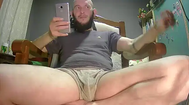Snapshot of hardbigcock16 chatting on 26, 1, 2025 hardbigcock16 online show from 26, 1, 2025