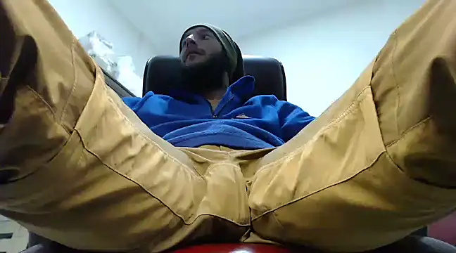 Snapshot of hardbigcock16 chatting on 20, 2, 2025 hardbigcock16 online show from 20, 2, 2025