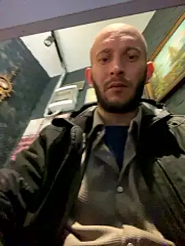 Snapshot of hardbigcock16 chatting on 13, 2, 2026 hardbigcock16 online show from 13, 2, 2026