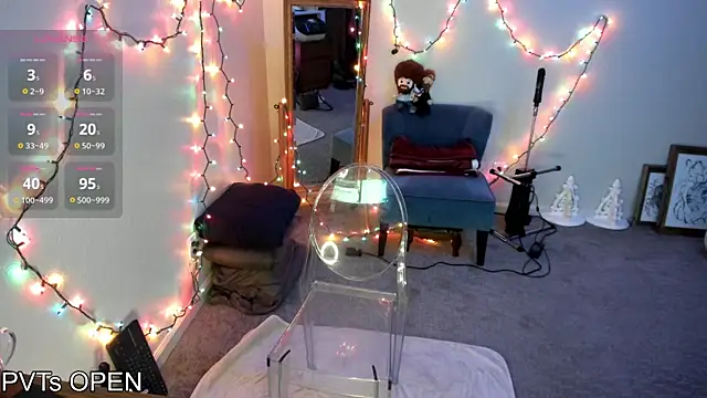 Peaches N Kreme online show from 19, 12, 2025