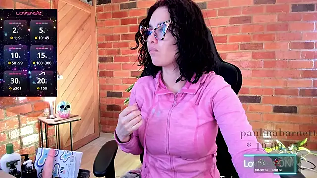 paulinabarnett- online show from 19, 9, 2025
