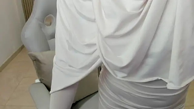 Hanaa latif online show from 6, 3, 2025