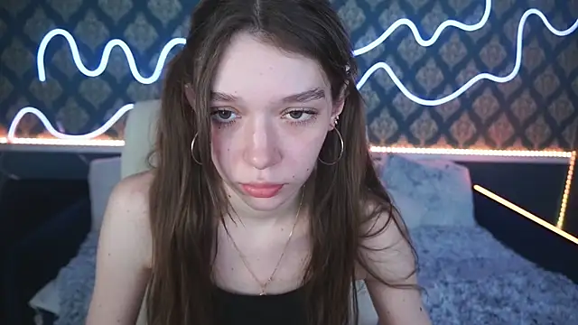 Cherry Wipe online show from 6, 12, 2024