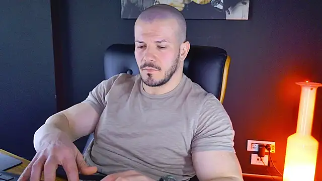 Snapshot of AngeloEric chatting on 23, 1, 2025 AngeloEric online show from 23, 1, 2025