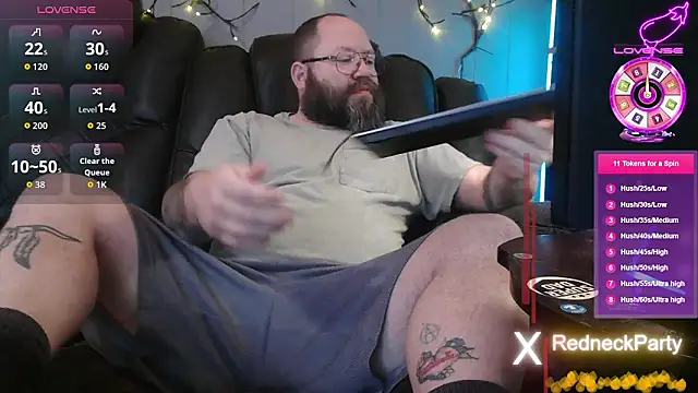 Snapshot of RedneckWants2PlayNow chatting on 18, 2, 2026 RedneckWants2PlayNow online show from 18, 2, 2026