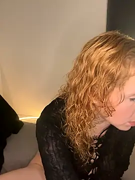 alt cutie online show from 11, 9, 2025